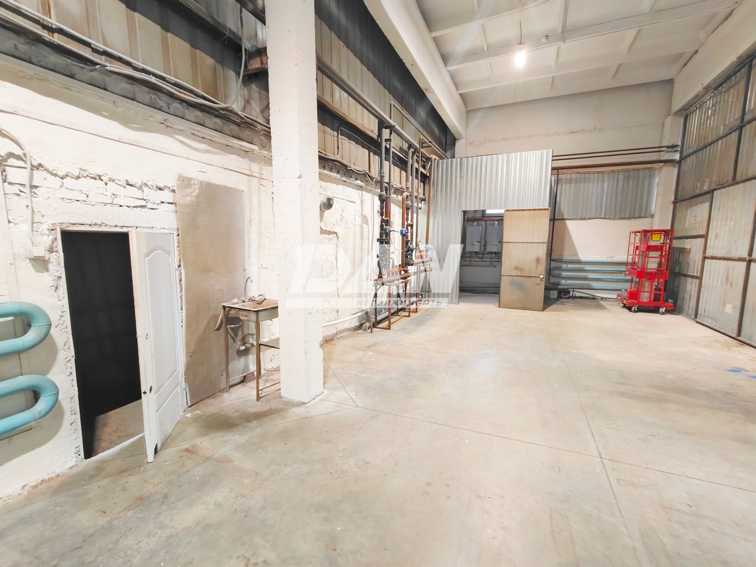 Склад 543,4 м²