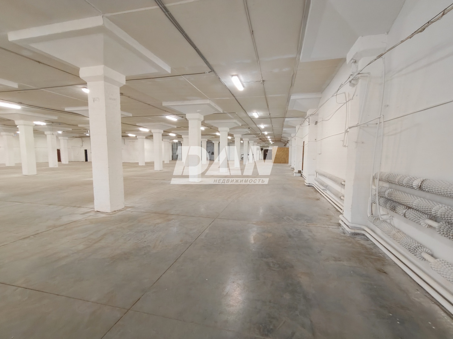 Склад 1867 м²