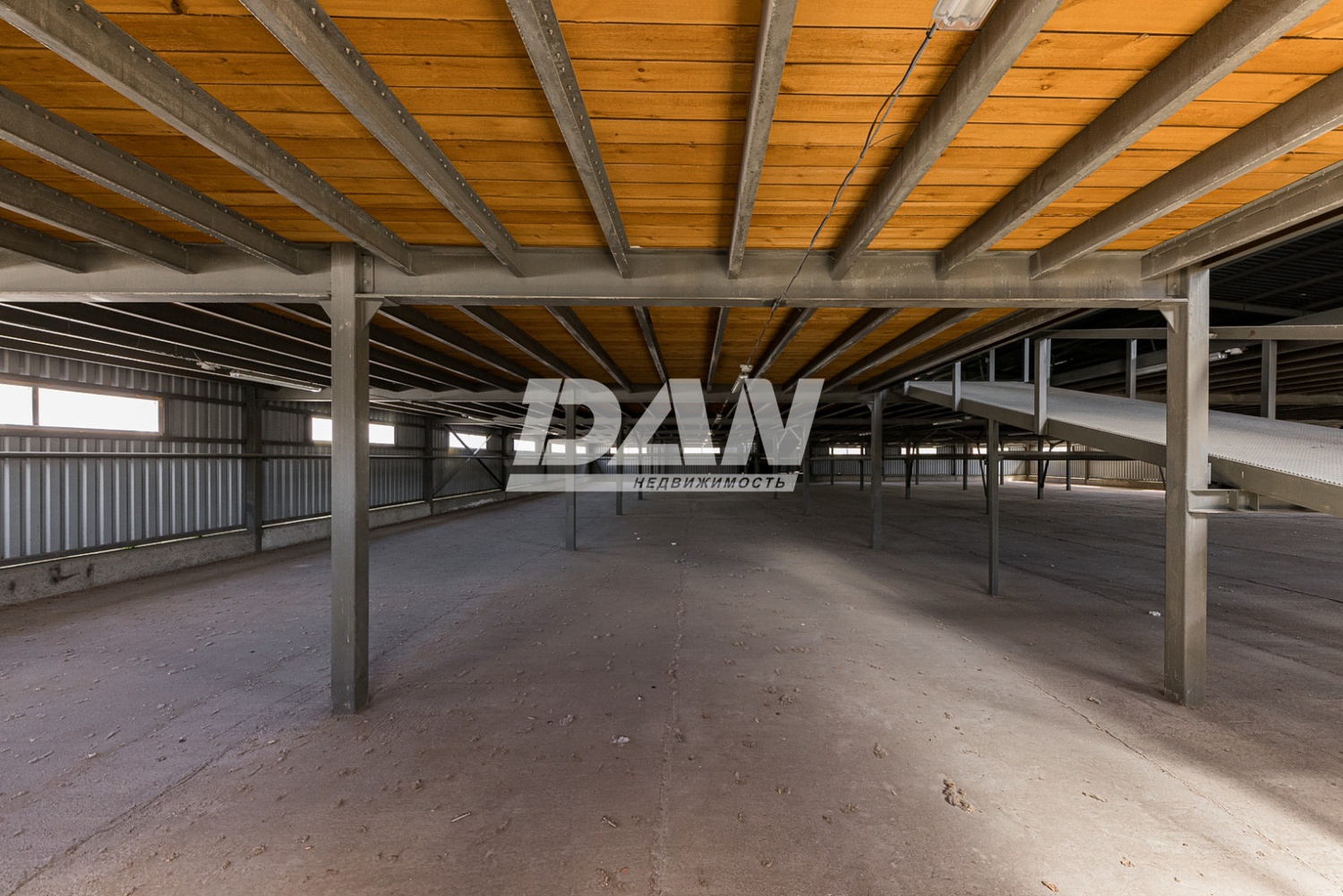 Склад 10358 м²