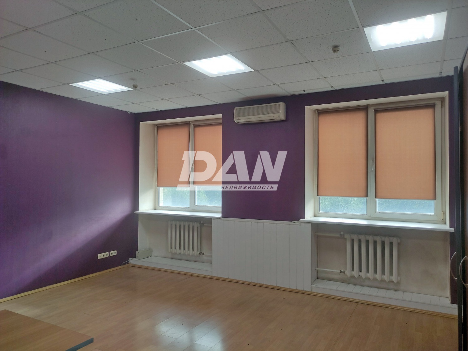 Офис 1030,2 м²