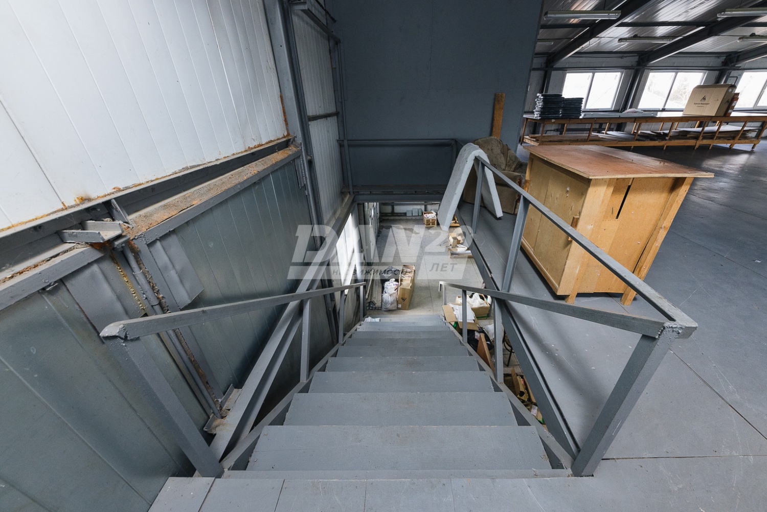 Производственное помещение 1200 м²