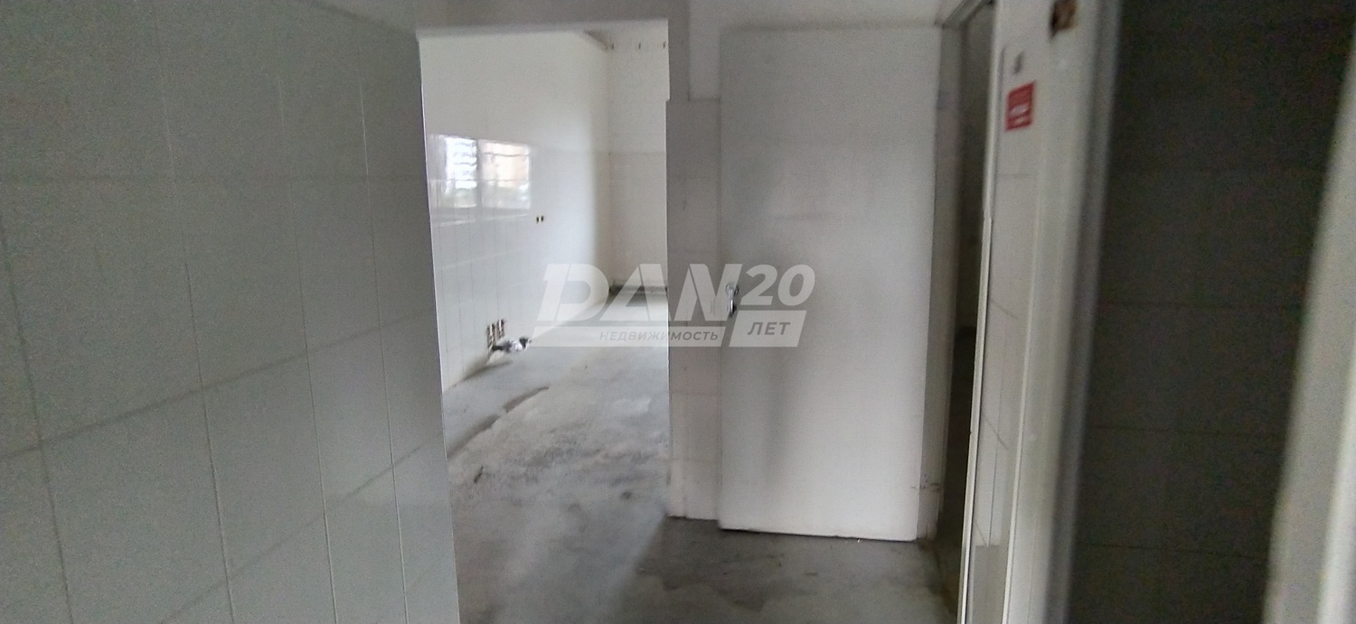 Помещение свободного назначения 347,5 м²