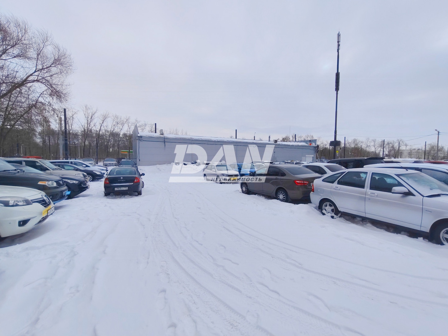 Торговое помещение 300 м²