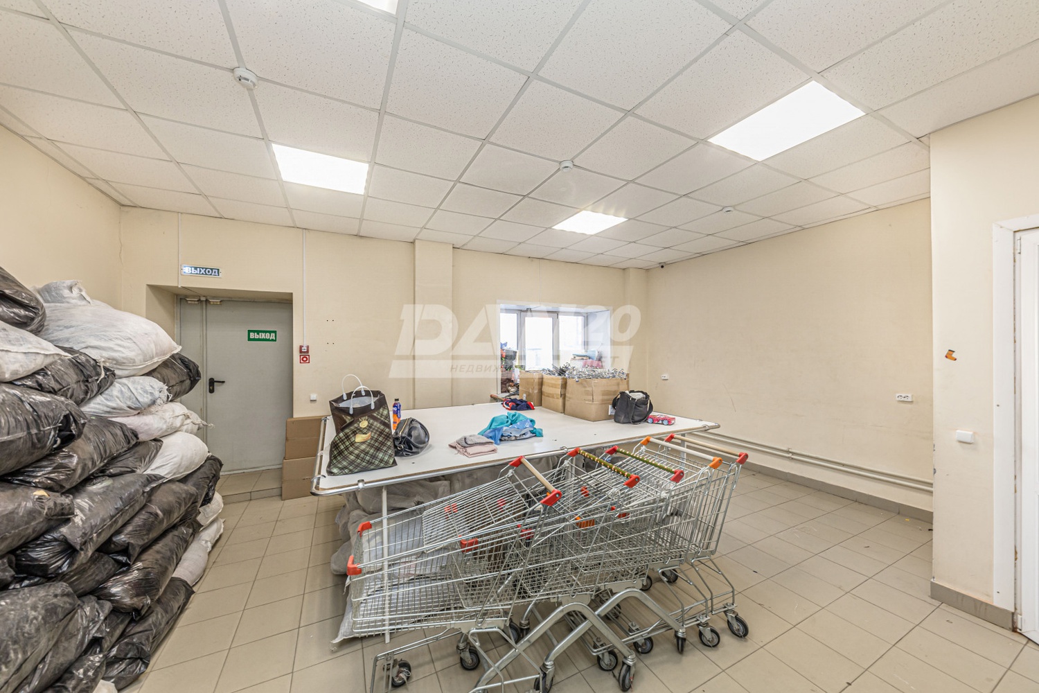 Торговое помещение 267,1 м²