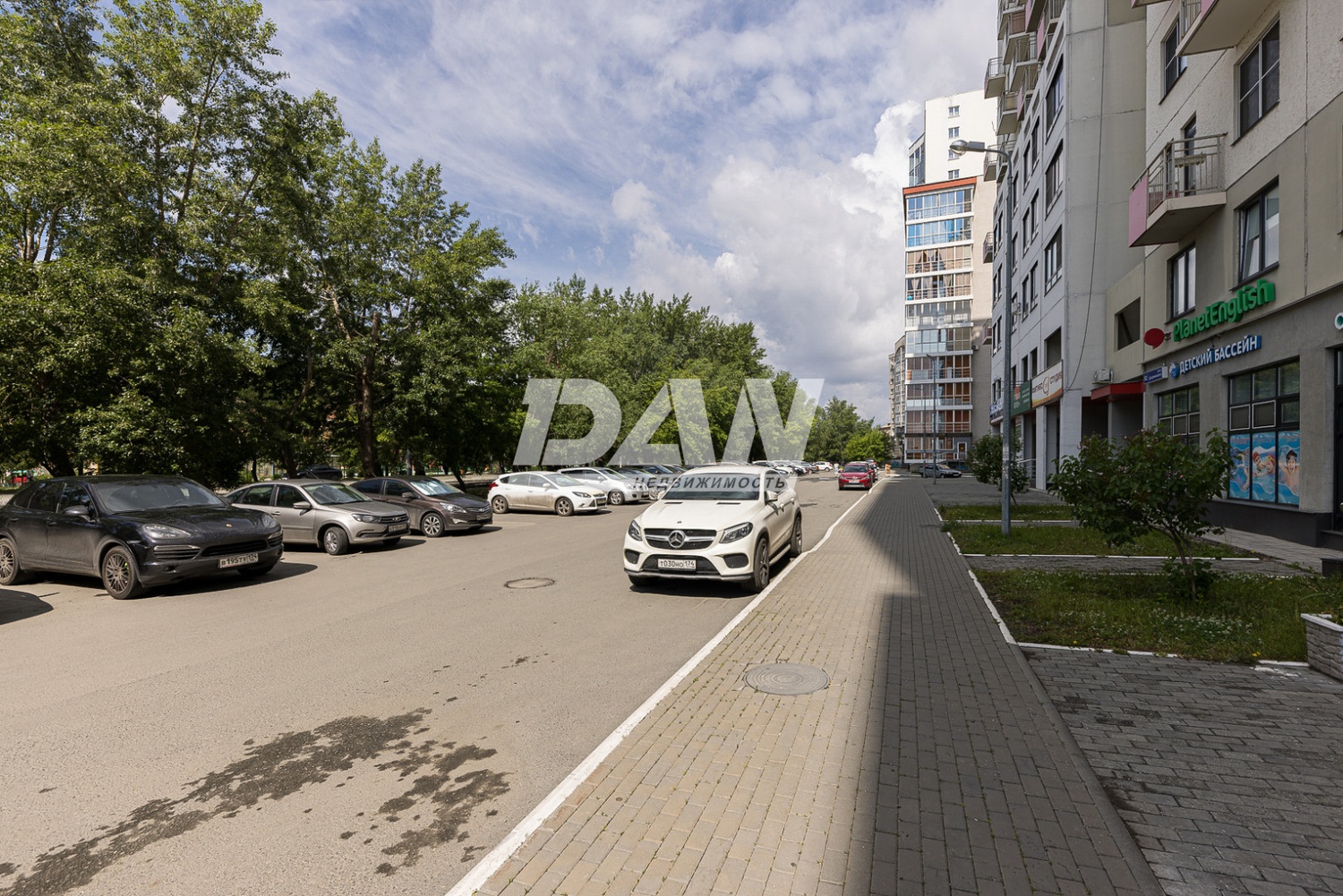 Торговая площадь 56 м²