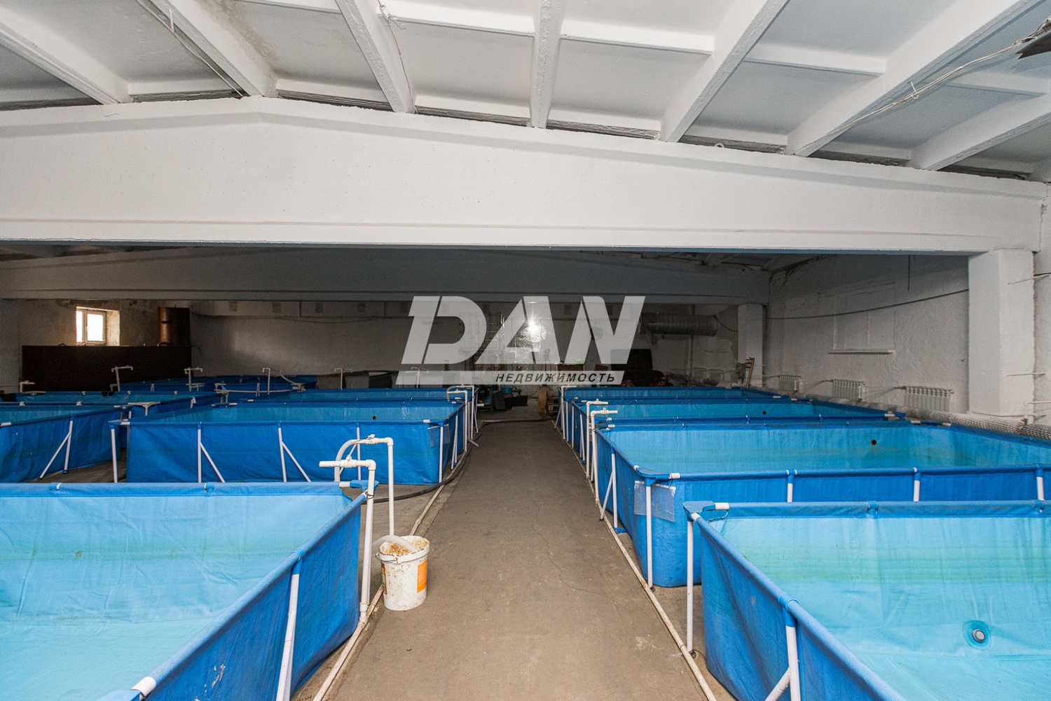 Производственное помещение 413 м²