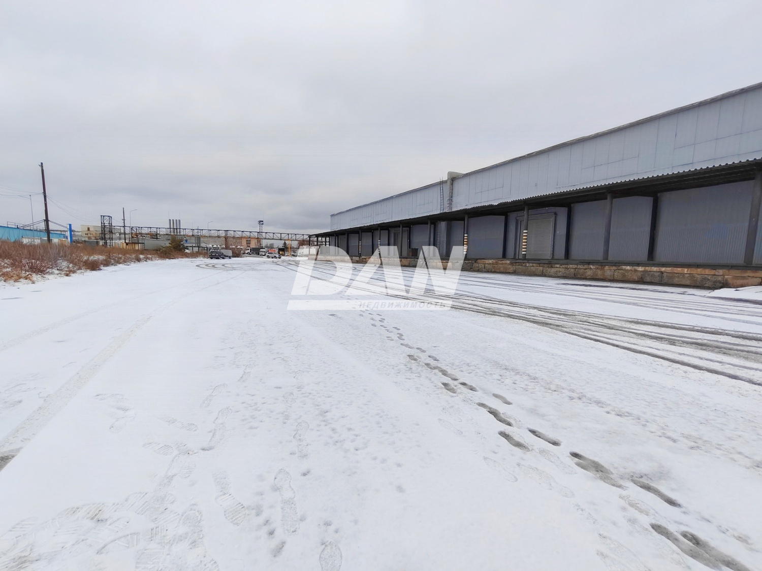 Склад 1400 м²