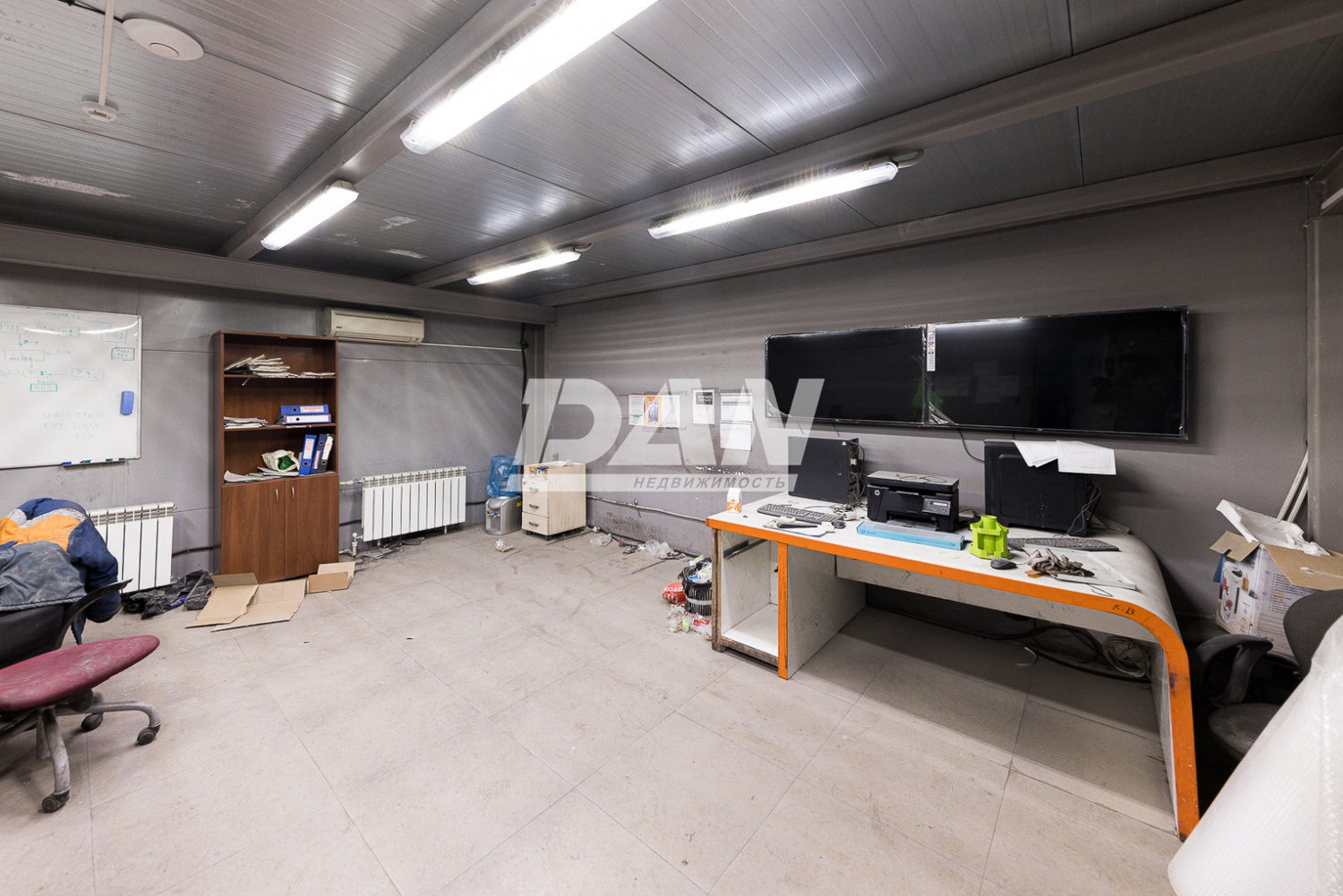 Производственное помещение 990 м²