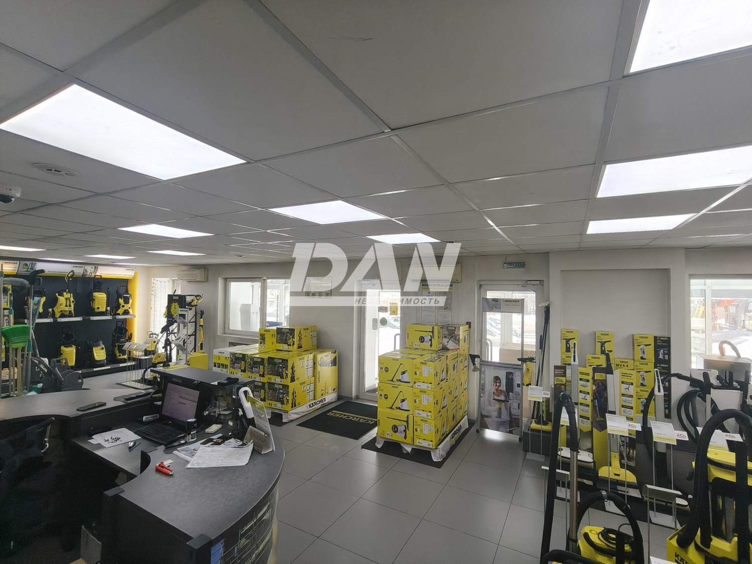 Торговое помещение 180 м²