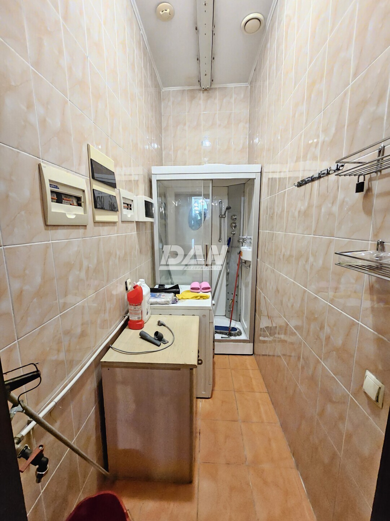 Помещение свободного назначения 650 м²