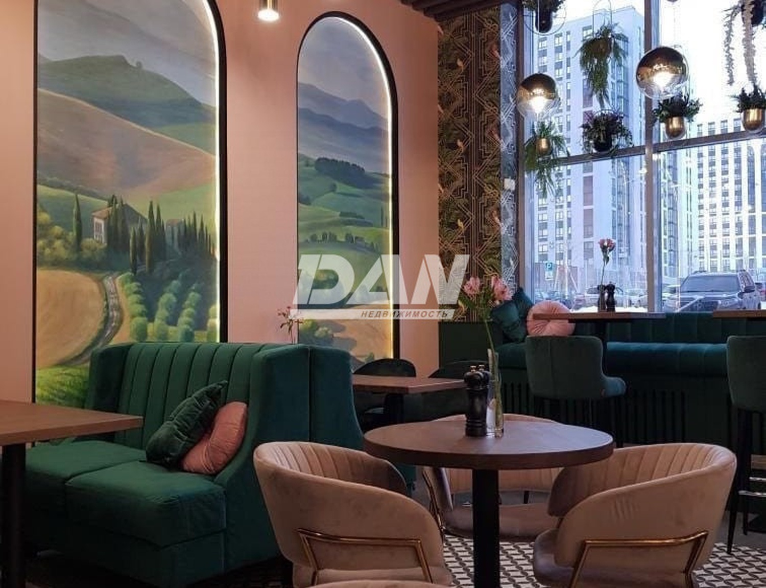 Помещение свободного назначения 102 м²