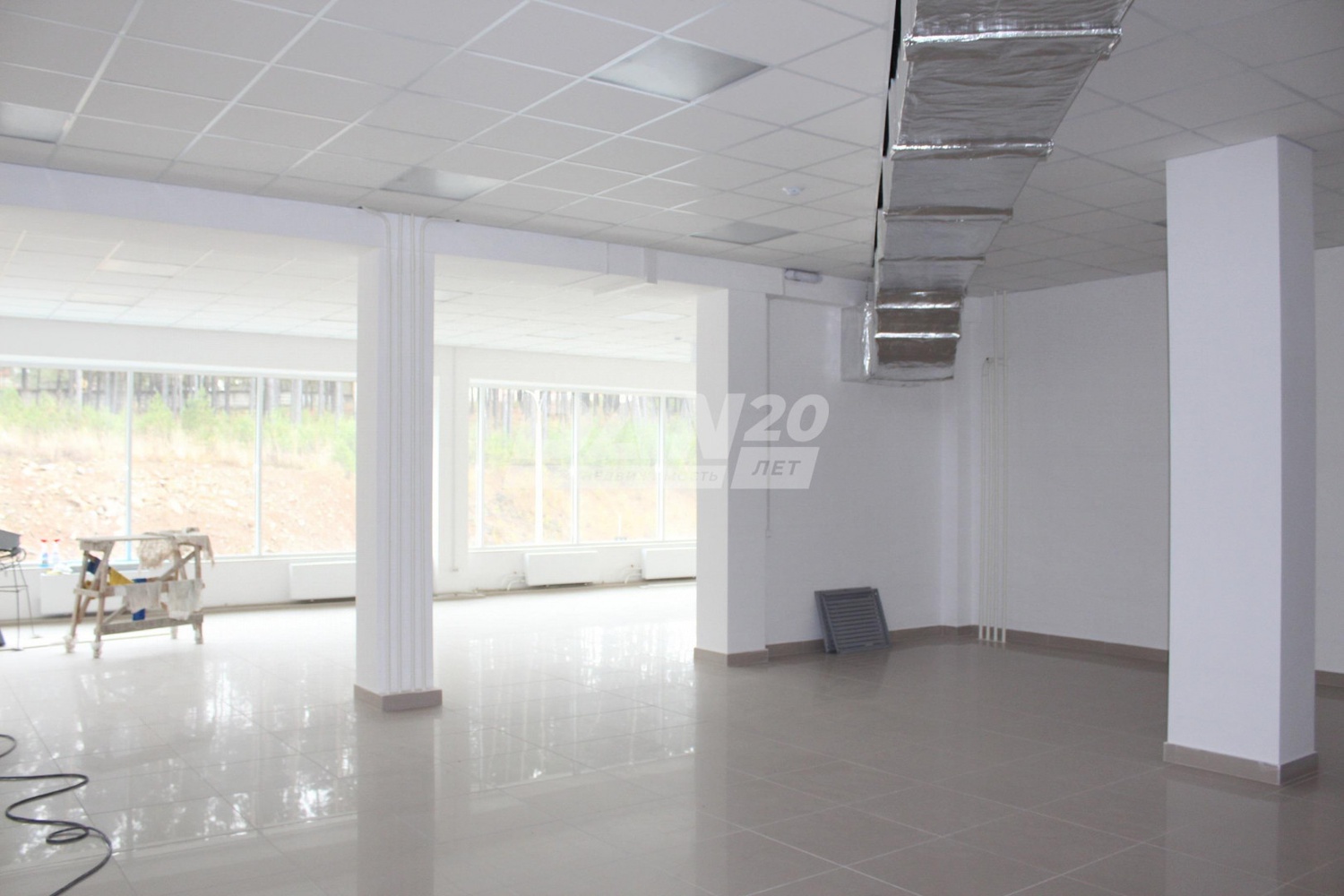Помещение свободного назначения 522 м²