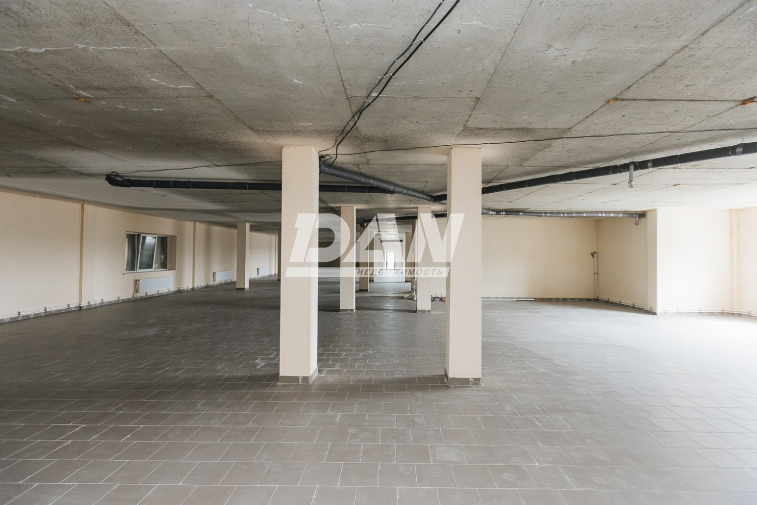 Помещение свободного назначения 844 м²