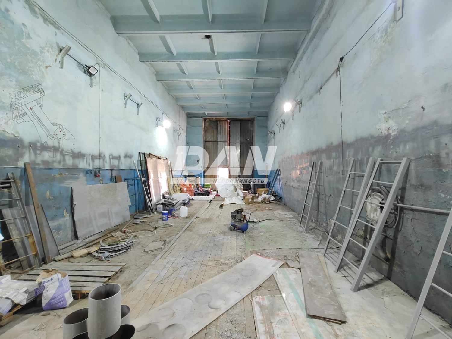 Производственное помещение 279 м²