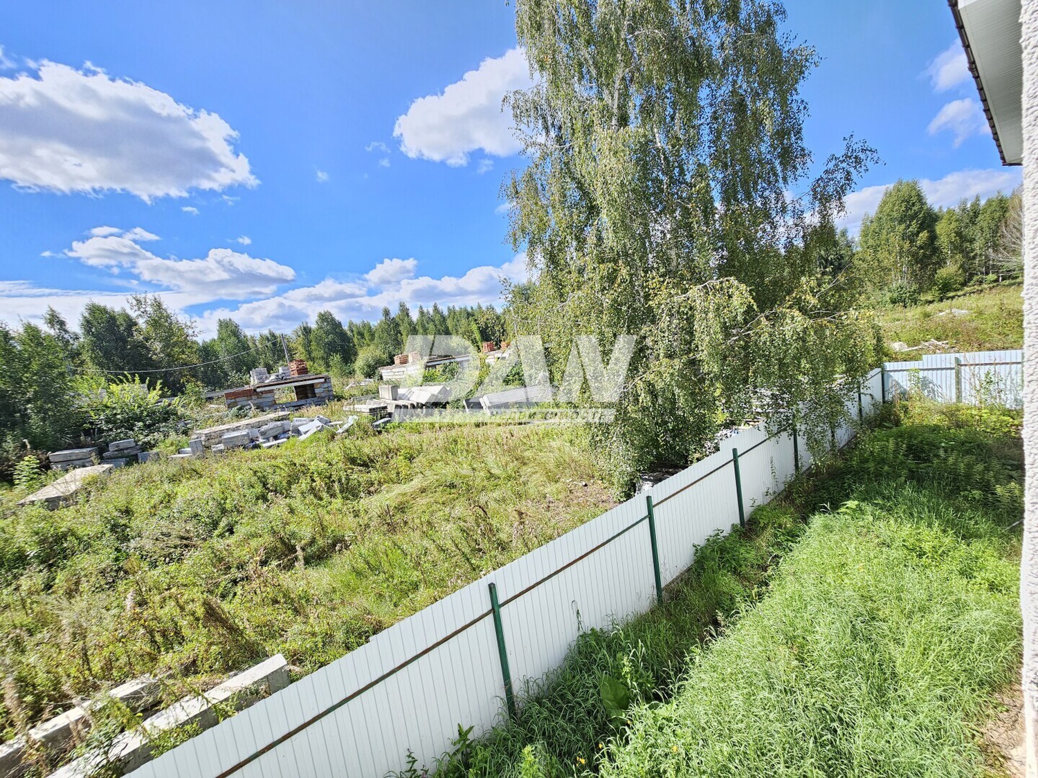 Помещение свободного назначения 330 м²