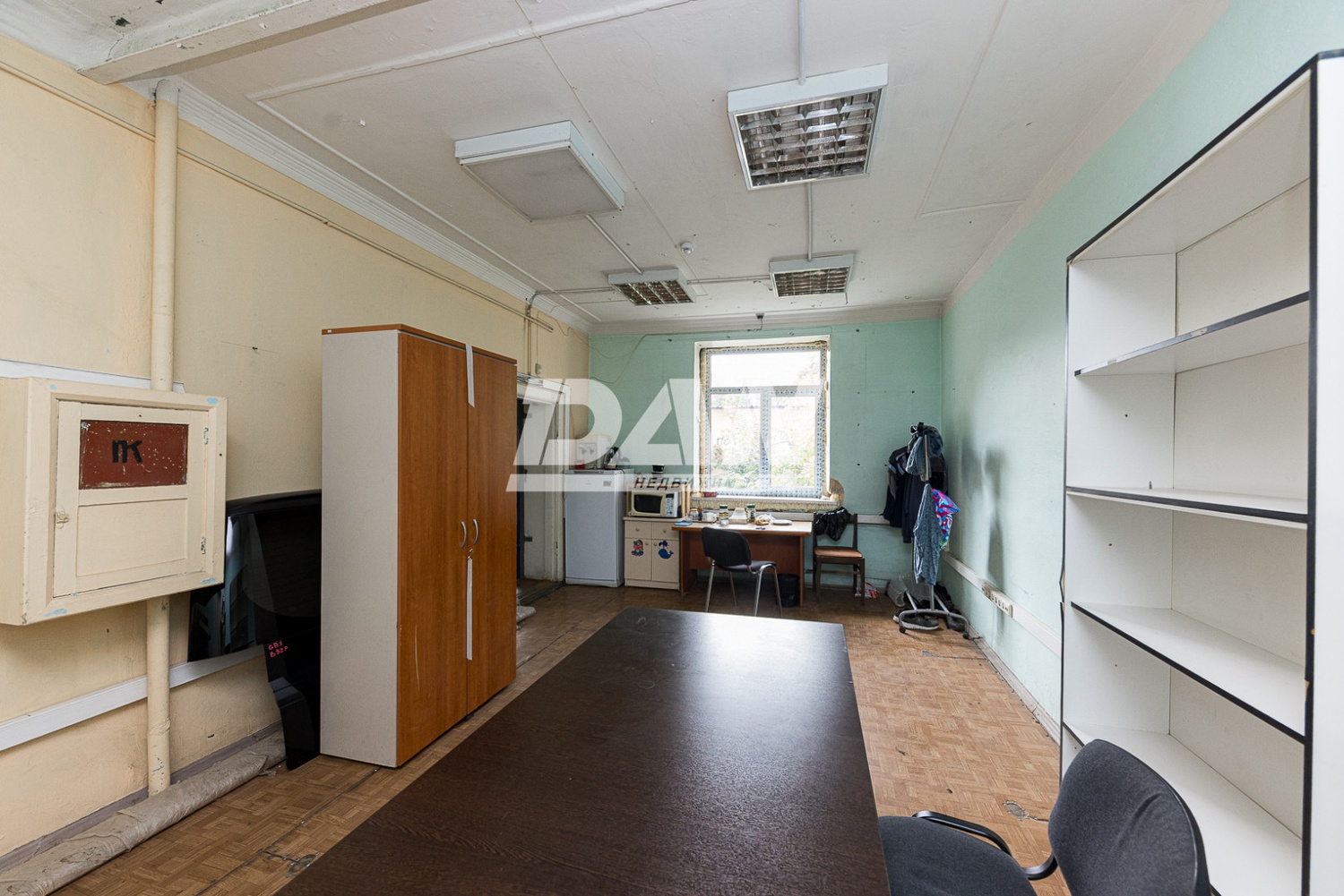 Помещение свободного назначения 353 м²