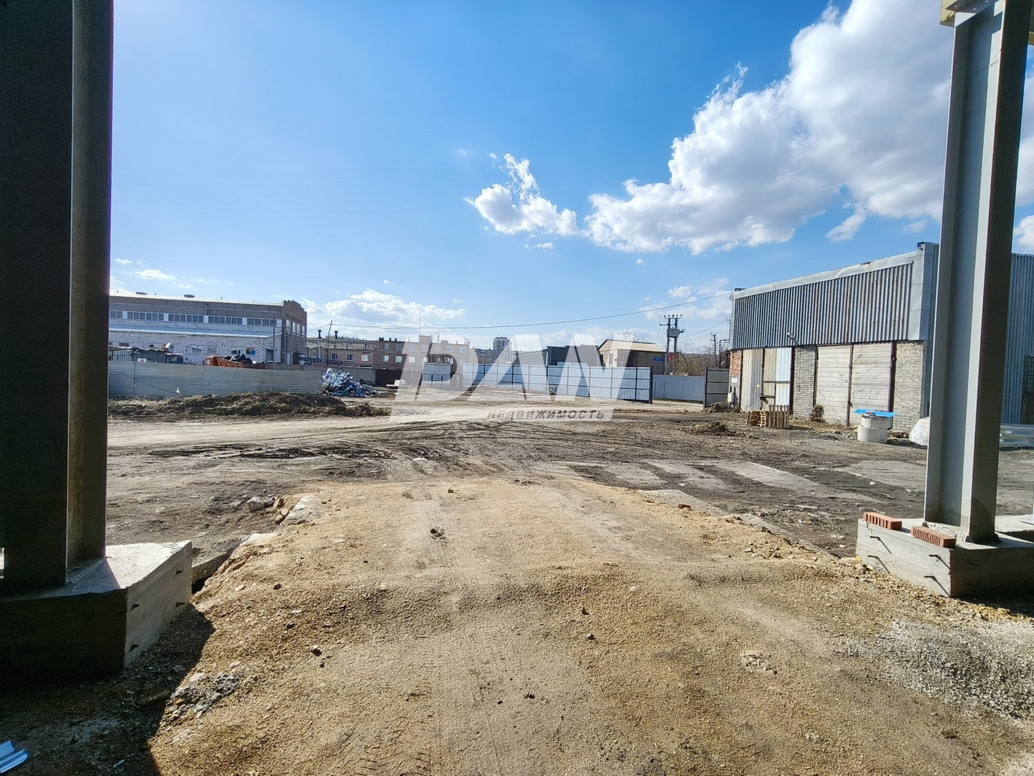 Склад 1200 м²