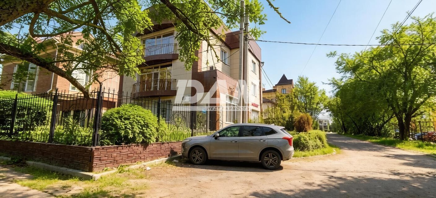 Офис 447,7 м²