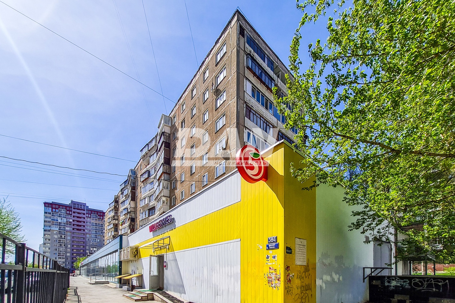 Торговая площадь 3431 м²