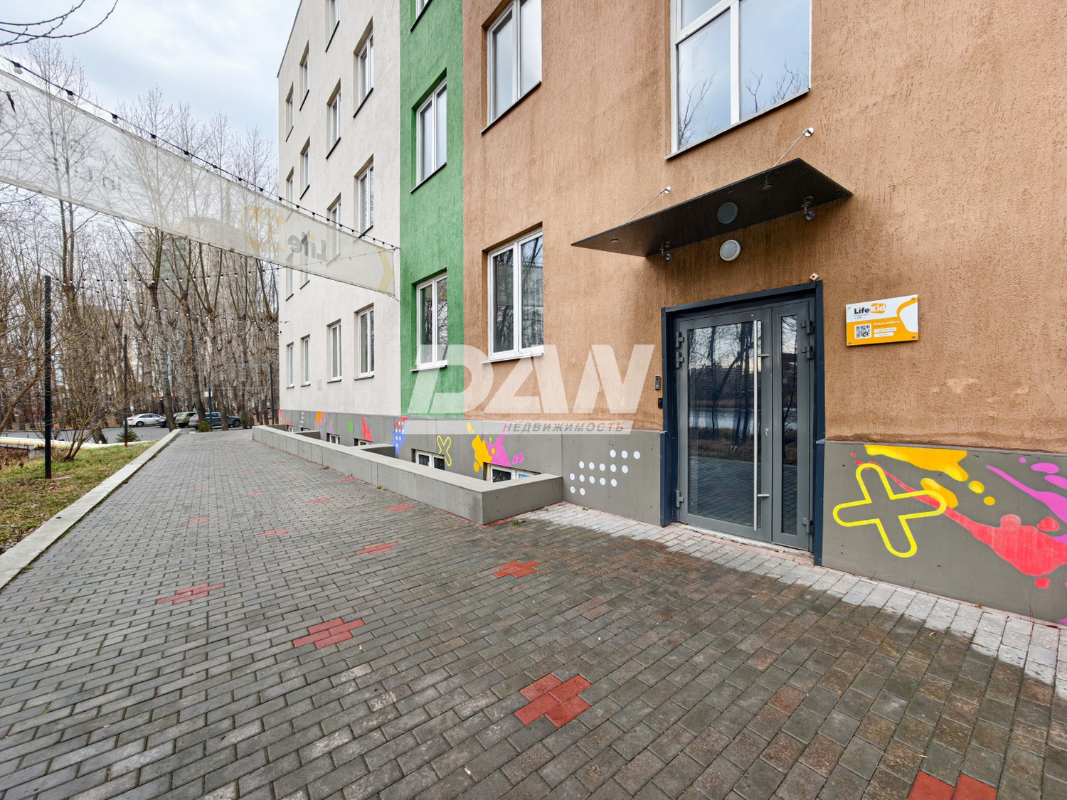Помещение свободного назначения 1670 м²