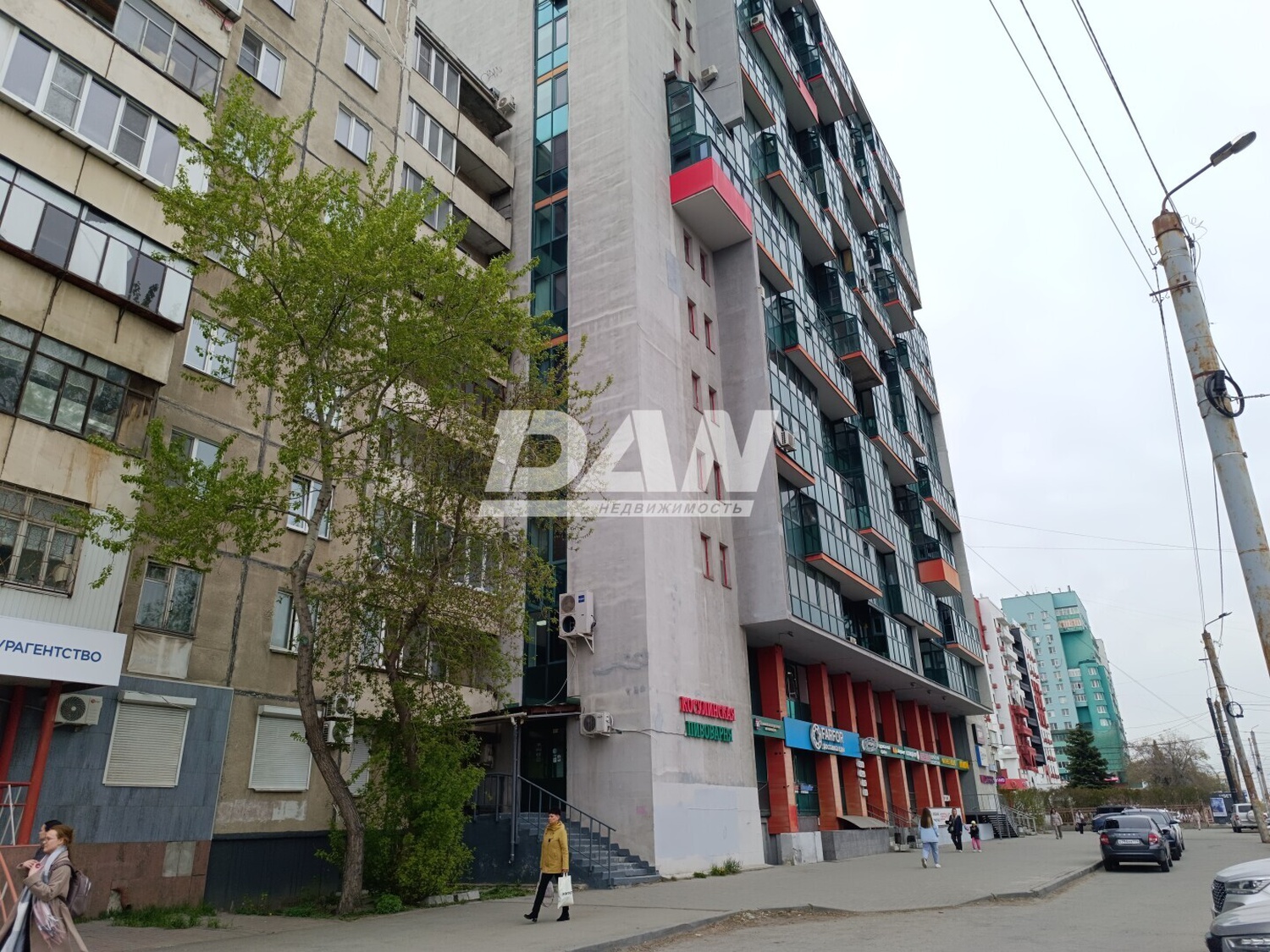 Торговое помещение 97,6 м²