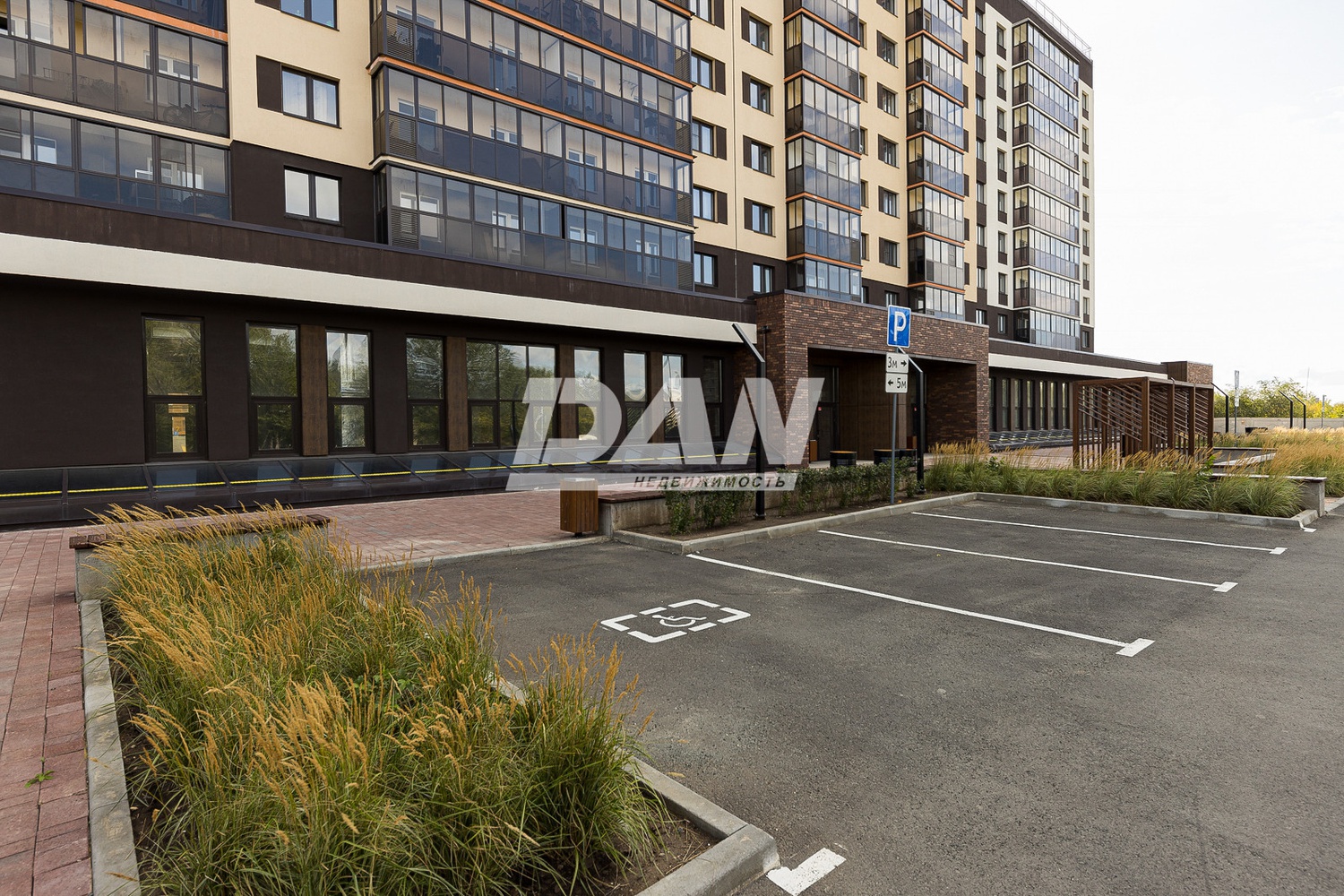 Торговое помещение 630,5 м²