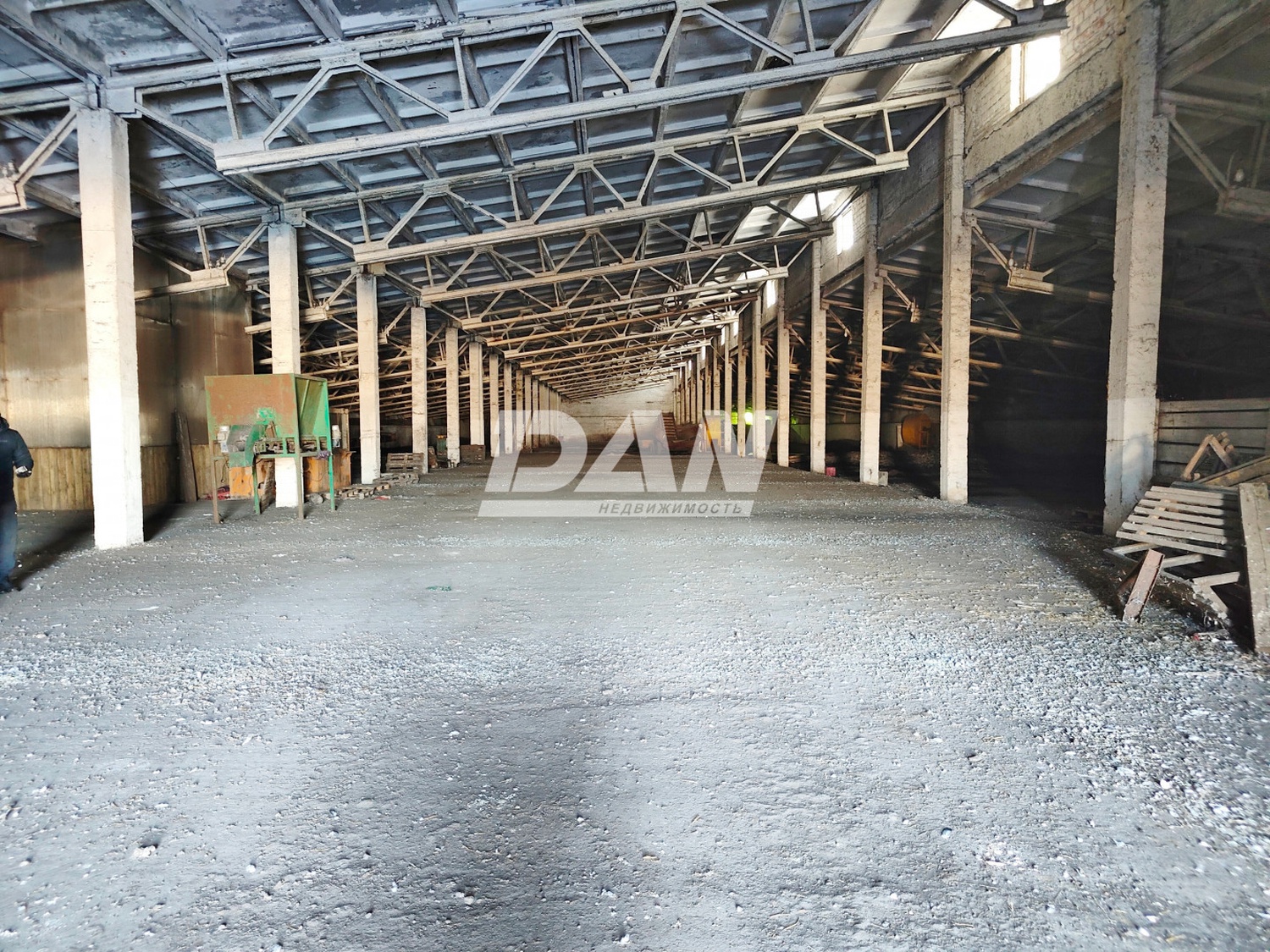 Склад 7544 м²