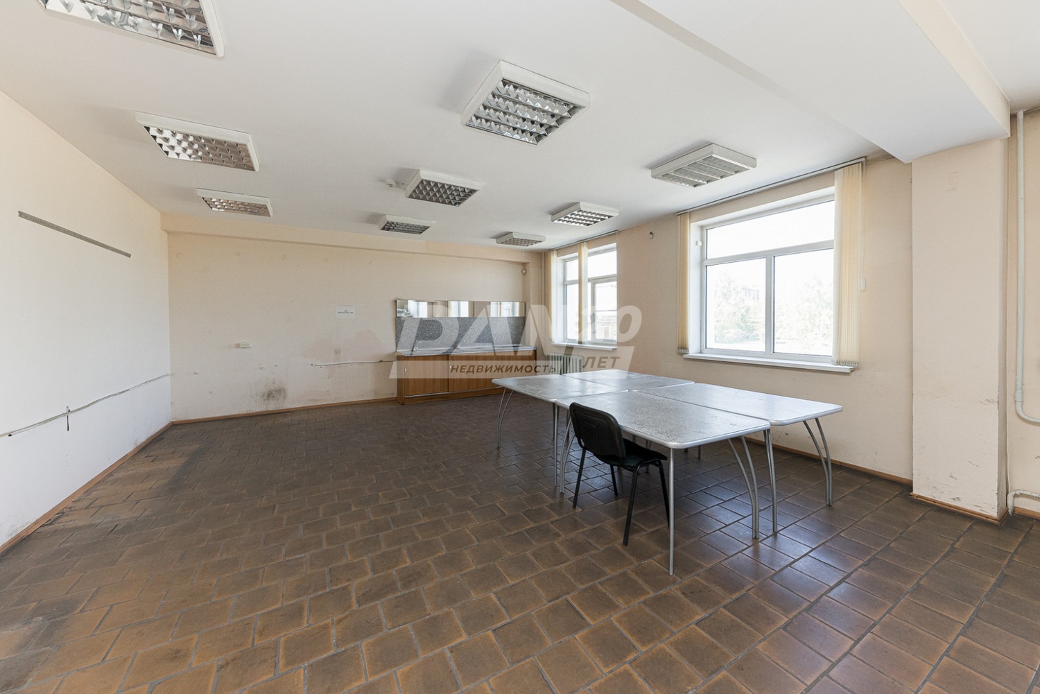 Помещение свободного назначения 1380 м²