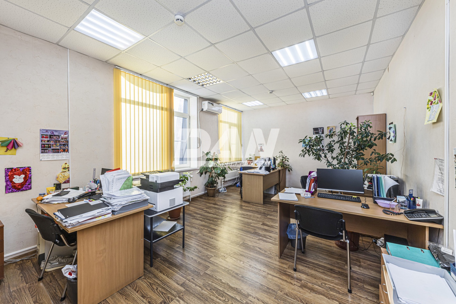 Помещение свободного назначения 619 м²