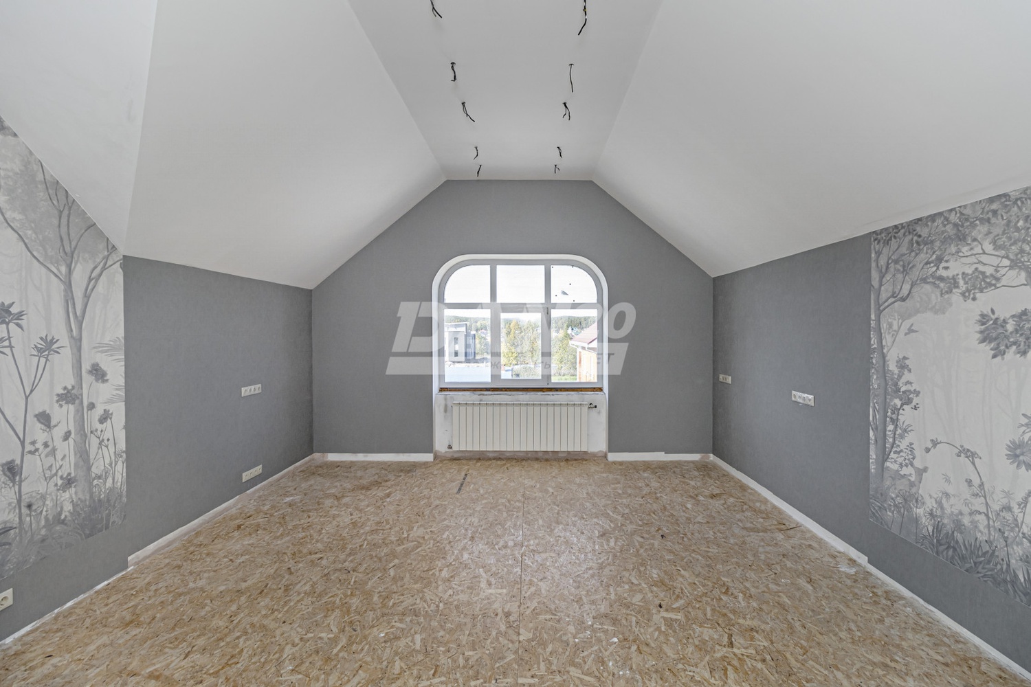 Помещение свободного назначения 593 м²